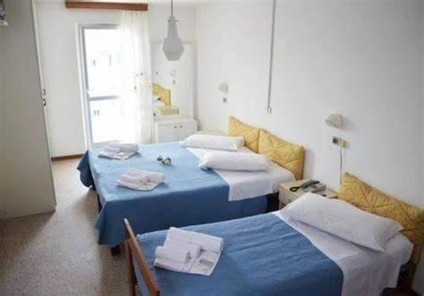 Hotel Riviera Nuova Gestione カットーリカ エクステリア 写真