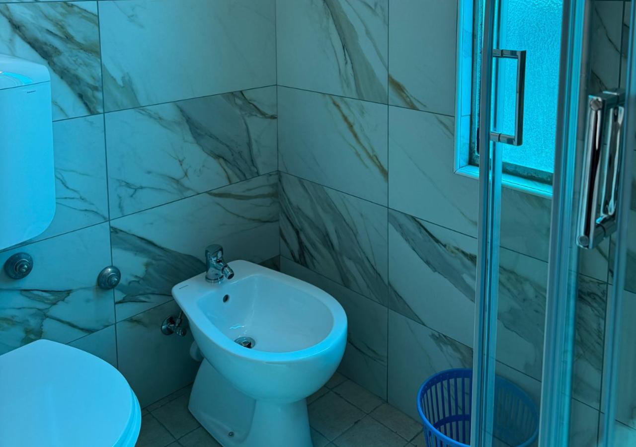 Hotel Riviera Nuova Gestione カットーリカ エクステリア 写真