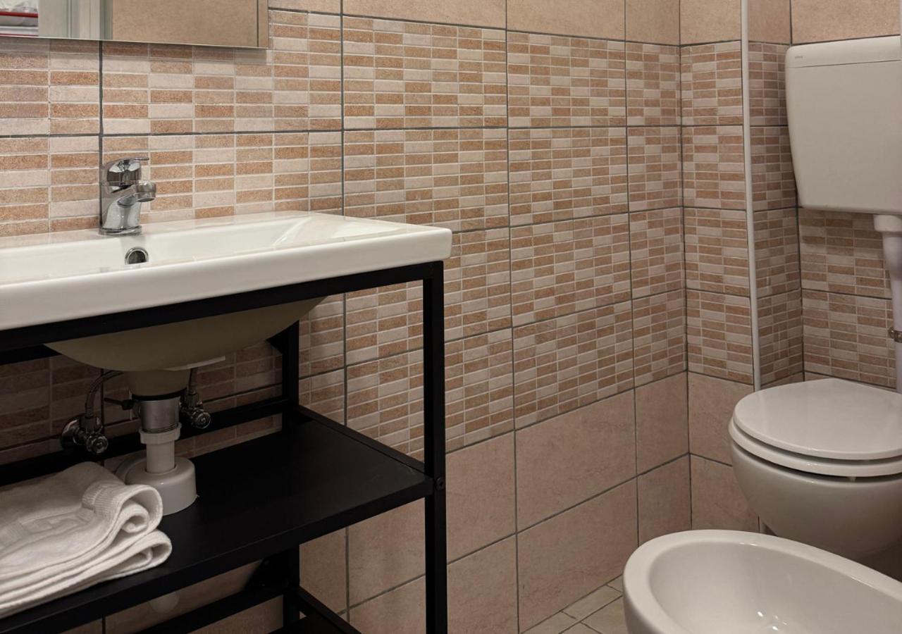 Hotel Riviera Nuova Gestione カットーリカ エクステリア 写真